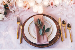 Classic candlelit Miami event table setting trends 2025