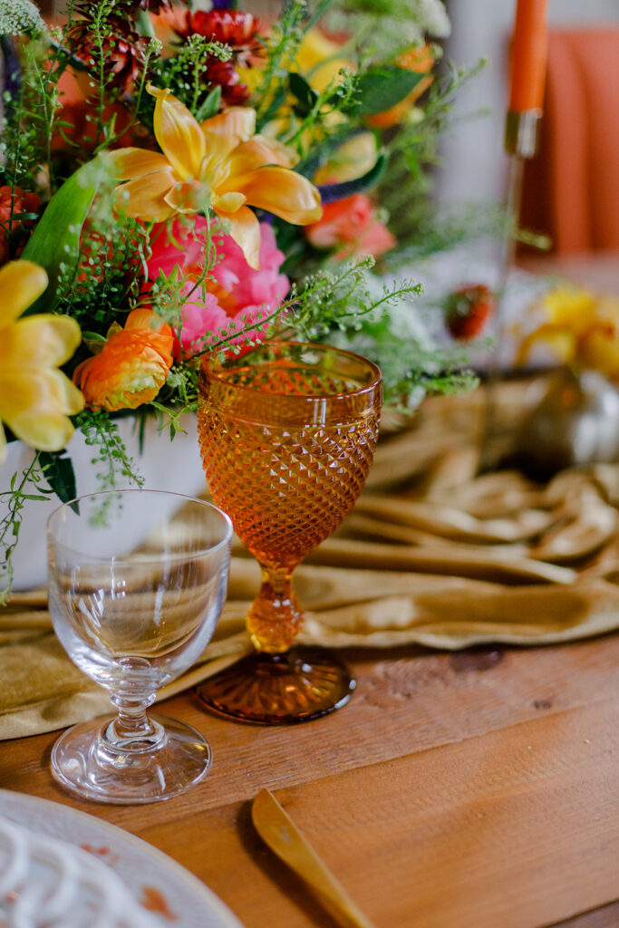 luxury fall wedding décor details